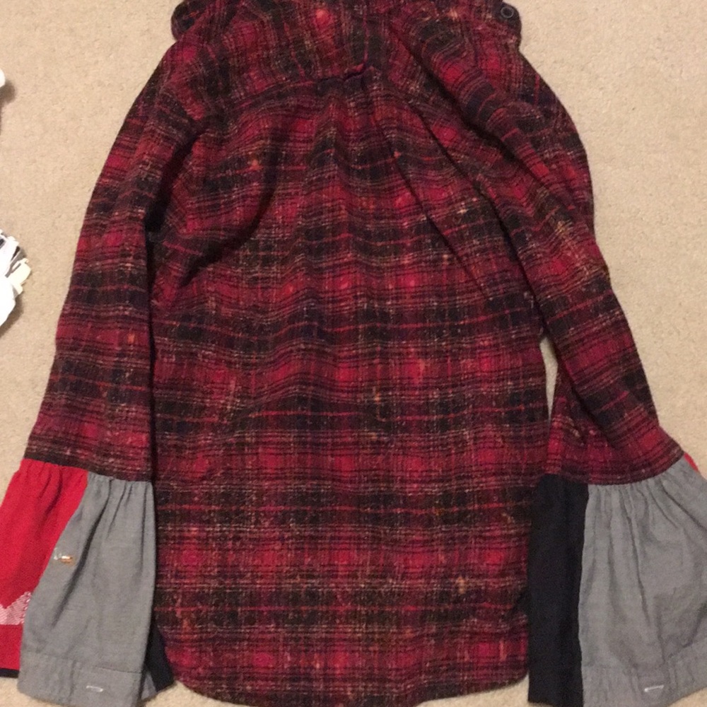 Unique Flannel - Picture 4 of 5